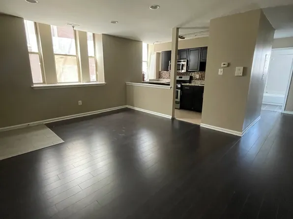 4712 Chestnut St #2C, Philadelphia, PA 19139