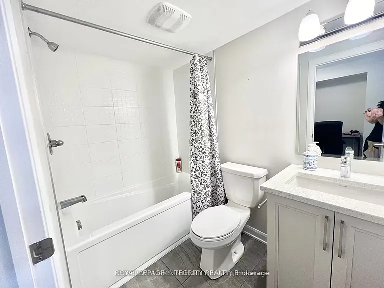 1042 Parabolica Way — Photo 30