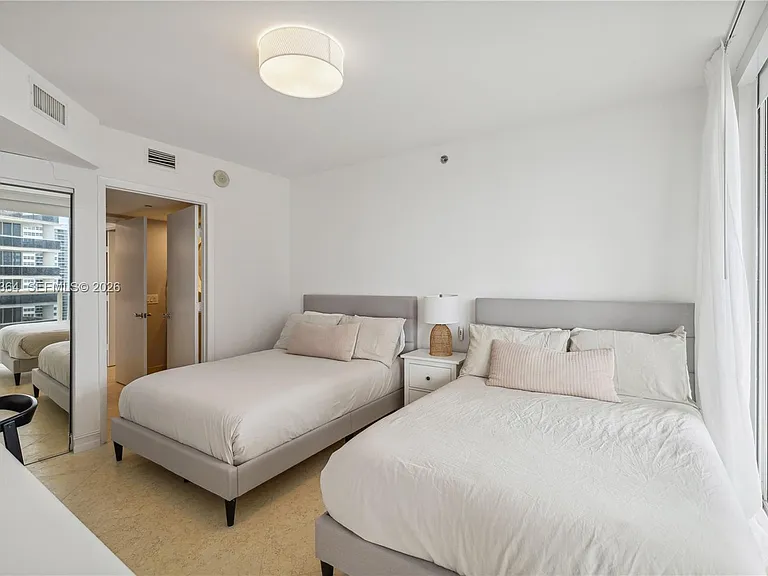 1830 S Ocean Dr #1506 — Photo 25