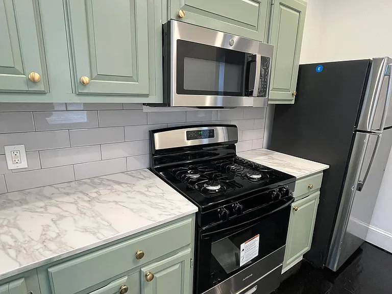 5852 Osage Ave — Photo 8