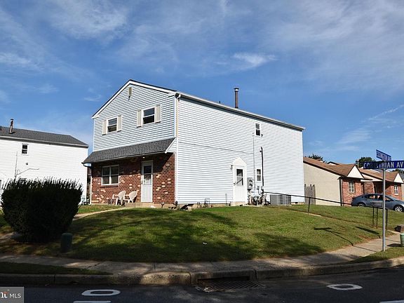 2nd image of 512 Corinthian Ave