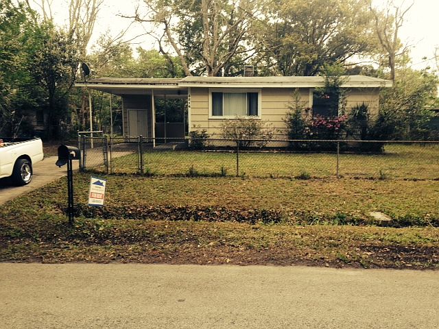 1st image of 3516 Centerhill Dr N