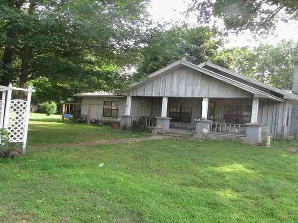 907 Moss St, Pangburn, AR 72121