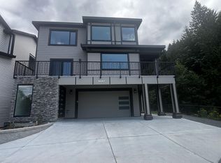 8447 Forest Gate Dr, Chilliwack, BC V4Z0C7