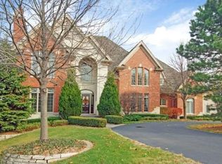3 Rucci Ct, Burr Ridge, IL 60527