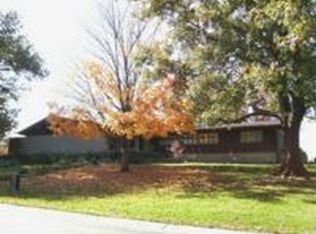 230 N Pine St, Gardner, KS 66030