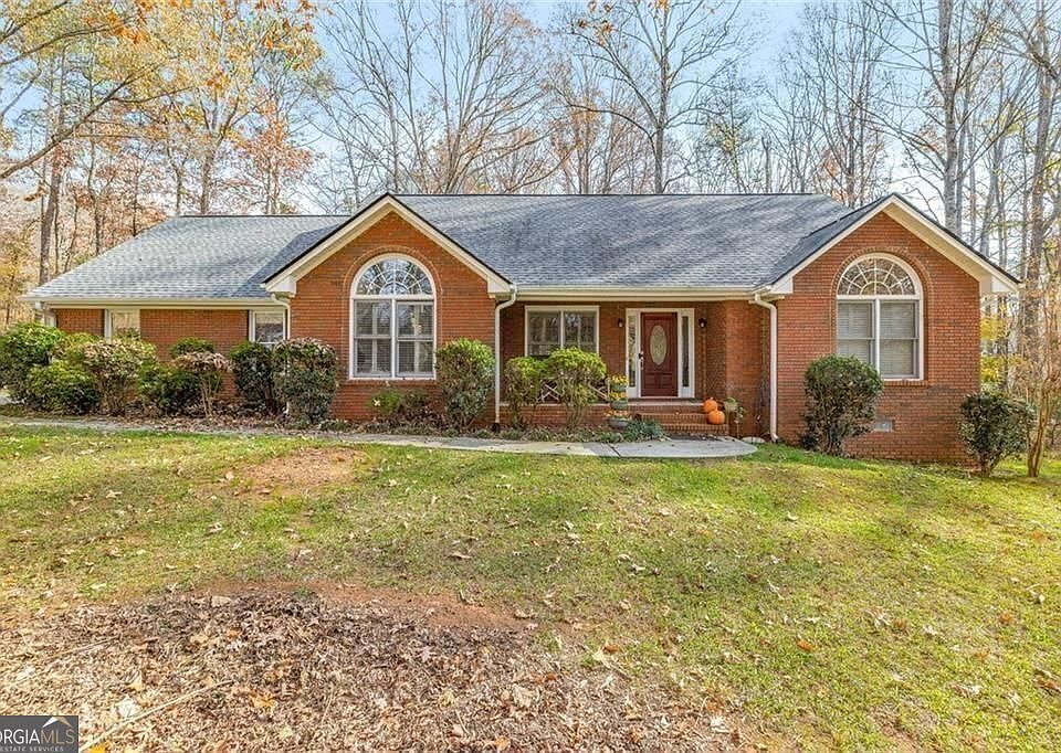 1st image of 4609 Hunters Ct