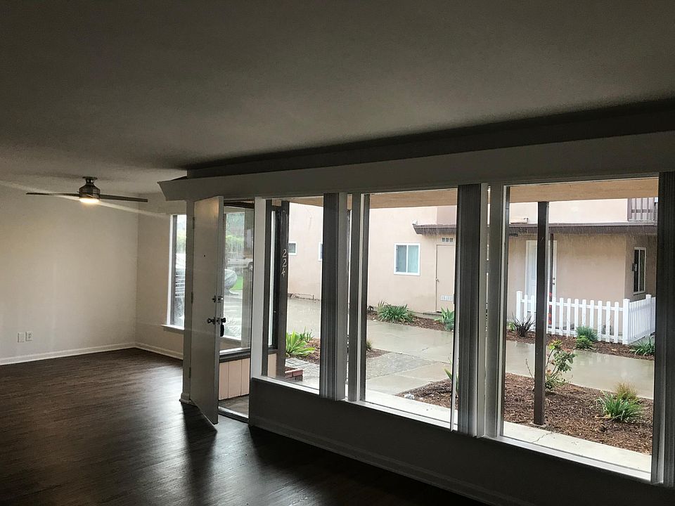1st image of 224 Lang St #224