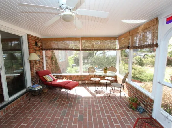 305 Cashwell Dr, Goldsboro, NC 27534