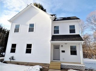 16 North Cir, Naugatuck, CT 06770