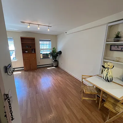 Rented by Hiram A. Vidal, LREB | media 44