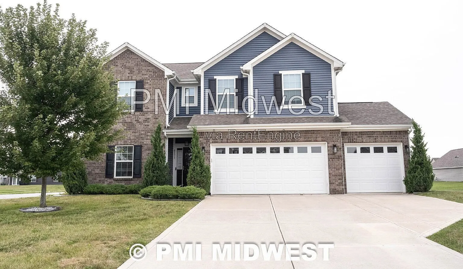 4 bed, 2390 sqft, $2,595 — Photo 1