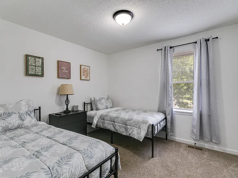 204 Wesley Mill Ln — Photo 27