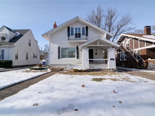 215 N Taylor Ave, Decatur, IL 62522