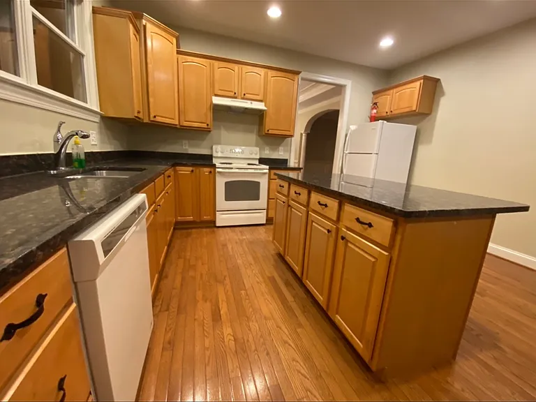 10824 Anderson Dr — Photo 18
