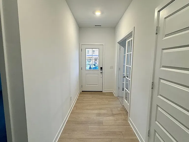 422 W Michigan St — Photo 18