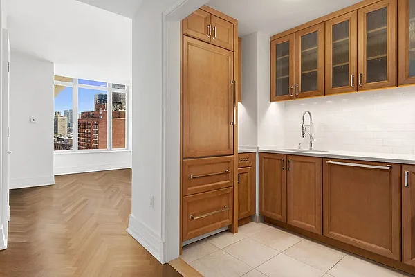 Rented by Brown Harris Stevens | media 3