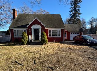 352 Main St, Wallingford, CT 06492