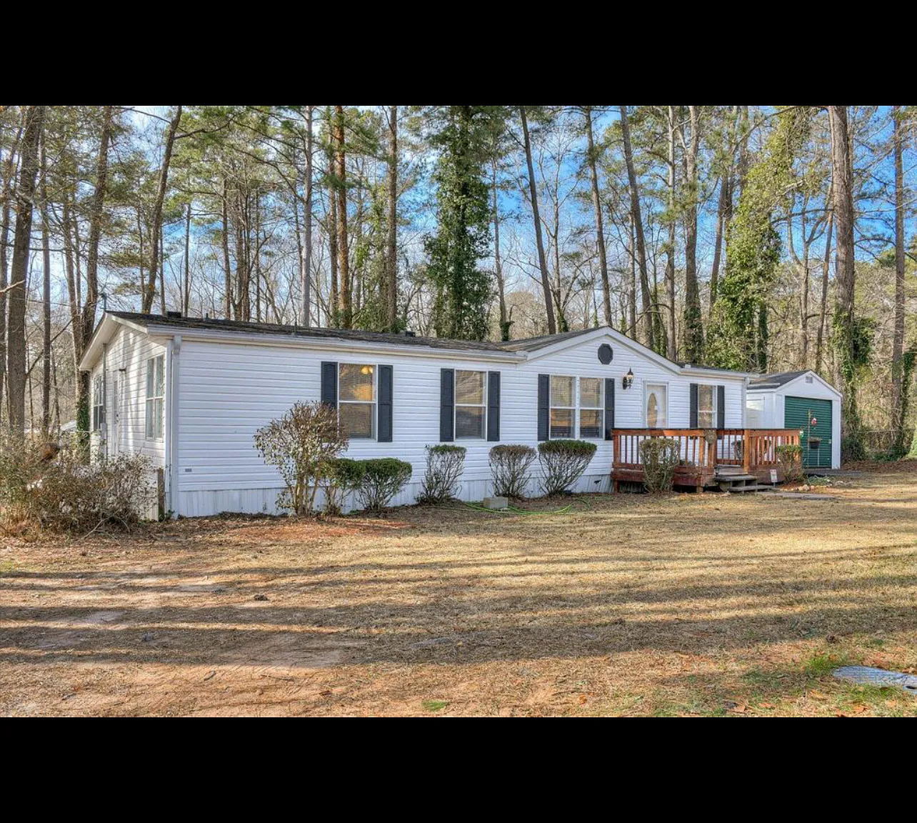 3 bed, 1300 sqft, $1,700 — Photo 1