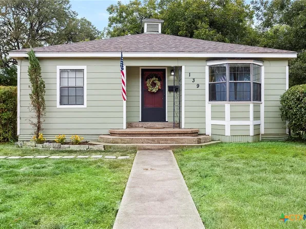 139 E 13th Ave, Belton, TX 76513