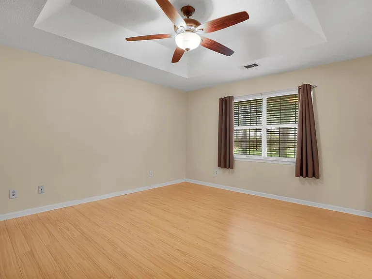 8 N Nicholson Cir — Photo 29