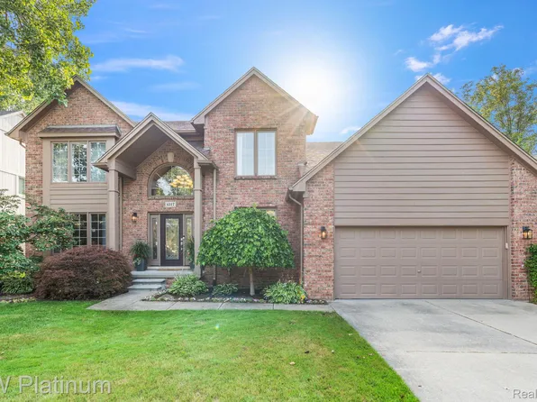 4317 Vassar Dr, Troy, MI 48085