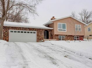 18002 Weaver Lake Dr N, Maple Grove, MN 55311