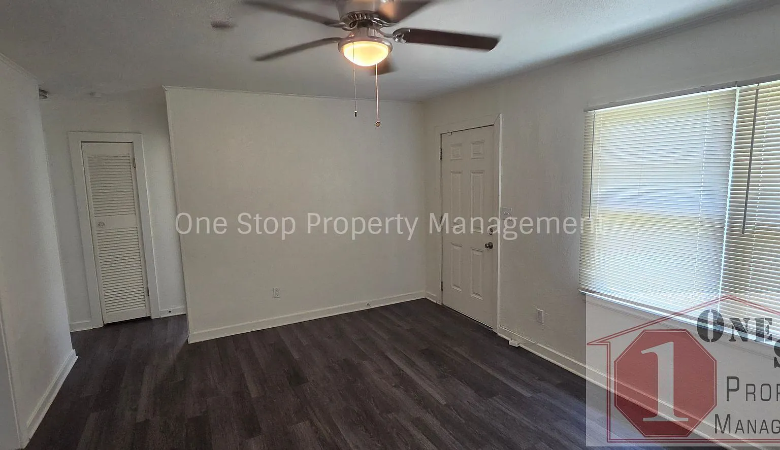Beautiful 3 Bedroom 1 Bathroom in Kansas City — Photo 3