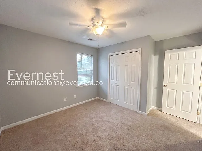 632 Parkside Cir — Photo 13