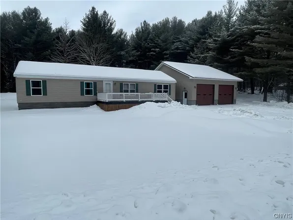 10419 2nd Rd, Carthage, NY 13619