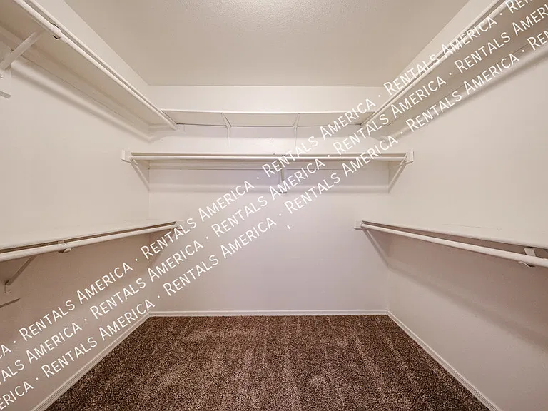 2361 W Myrtle Dr — Photo 25