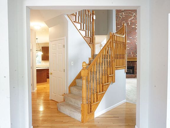 Entryway/Staircase #1
