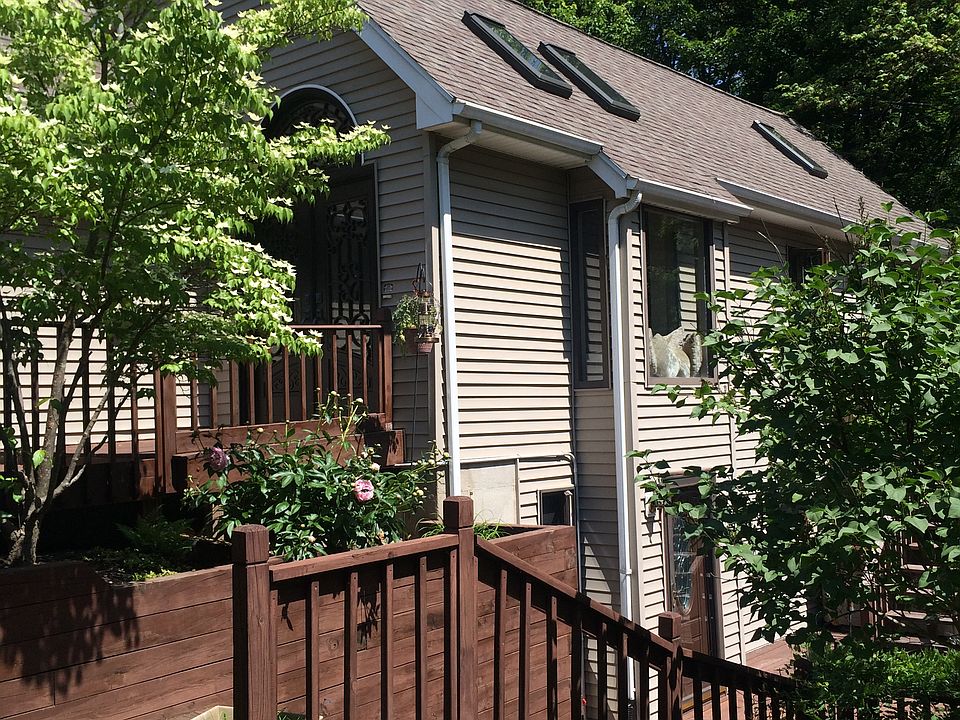 1st image of 5 Corsica Ct