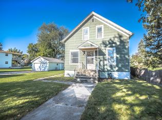 1109 Vine St, Joliet, IL 60435