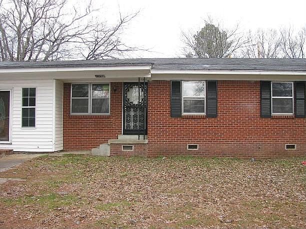 2nd image of 4896 Brentdale Ave