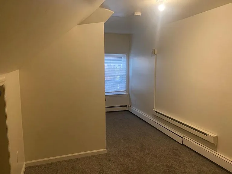 1458 E Main St #34 — Photo 5