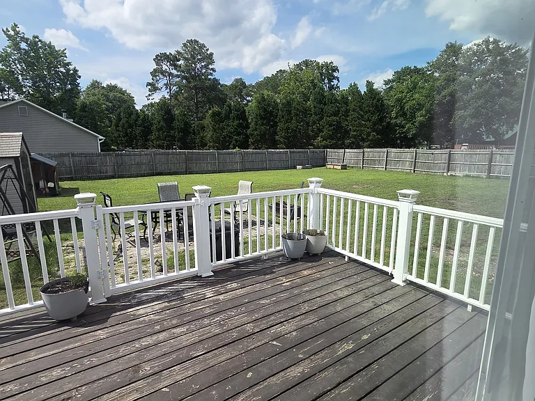 423 Spring Dr — Photo 20