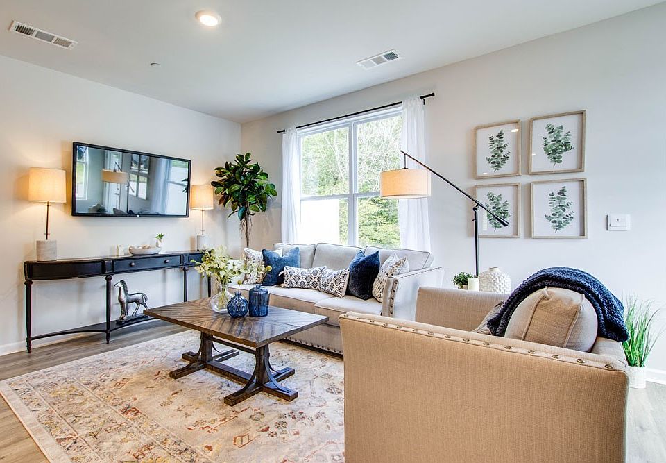 1st image of 4210 Oswin Dr