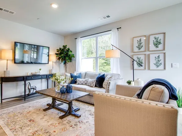 4210 Oswin Dr, Murfreesboro, TN 37129