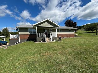 1573 Cole Hill Rd, Russell, PA 16345