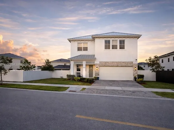 22255 SW 132nd Ave, Miami, FL 33170