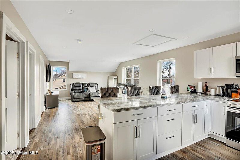 3rd image of 22 Maplewood Avenue