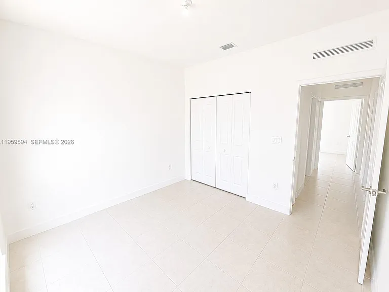 8001 NW 41st St #F-206 — Photo 14