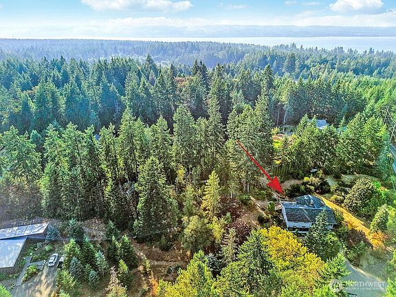 2nd image of 2401 NW Finn Hill Road
