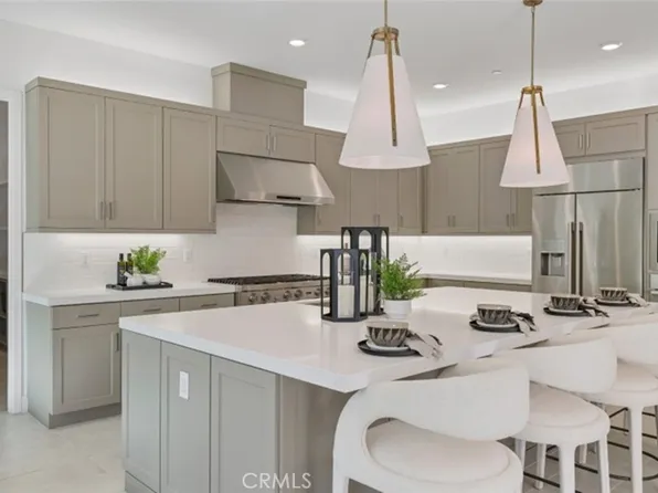 29817 Corte Trono, Santa Clarita, CA 91354