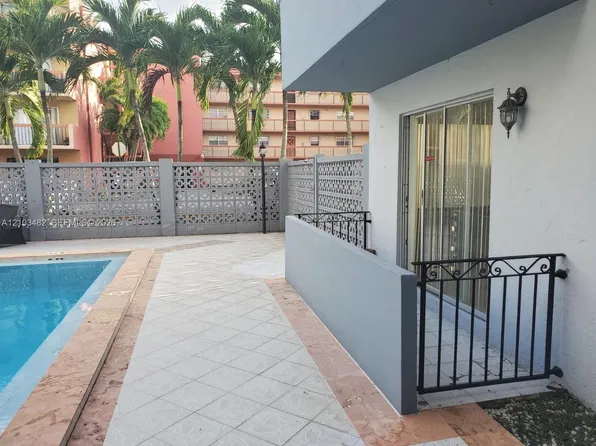 495 NW 72nd Ave APT 103, Miami, FL 33126