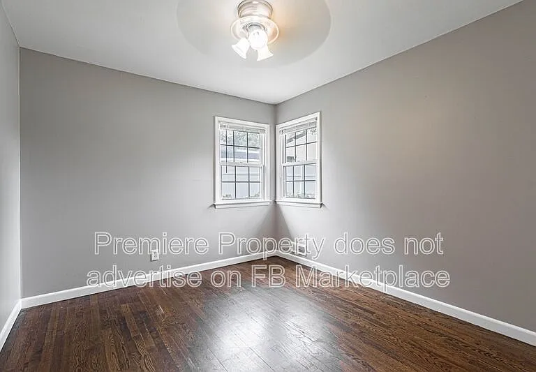 3320 S Sterling Ave — Photo 10