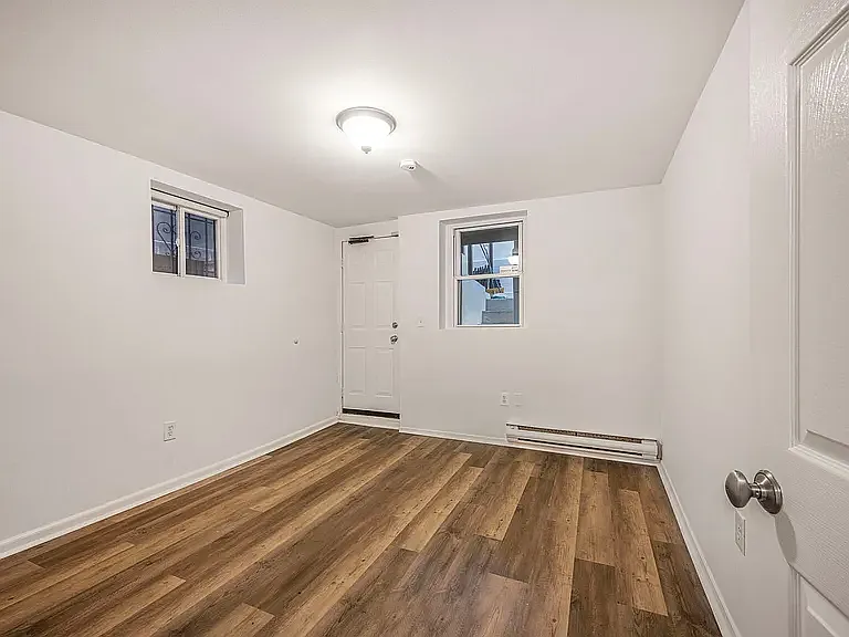 1871 California St NW #1 — Photo 13
