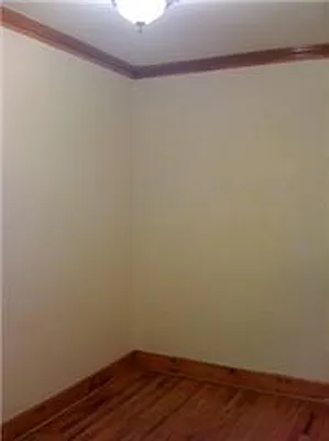 Rented by Keller Williams NYC | media 22