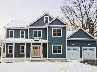 345 Pearl St, Reading, MA 01867